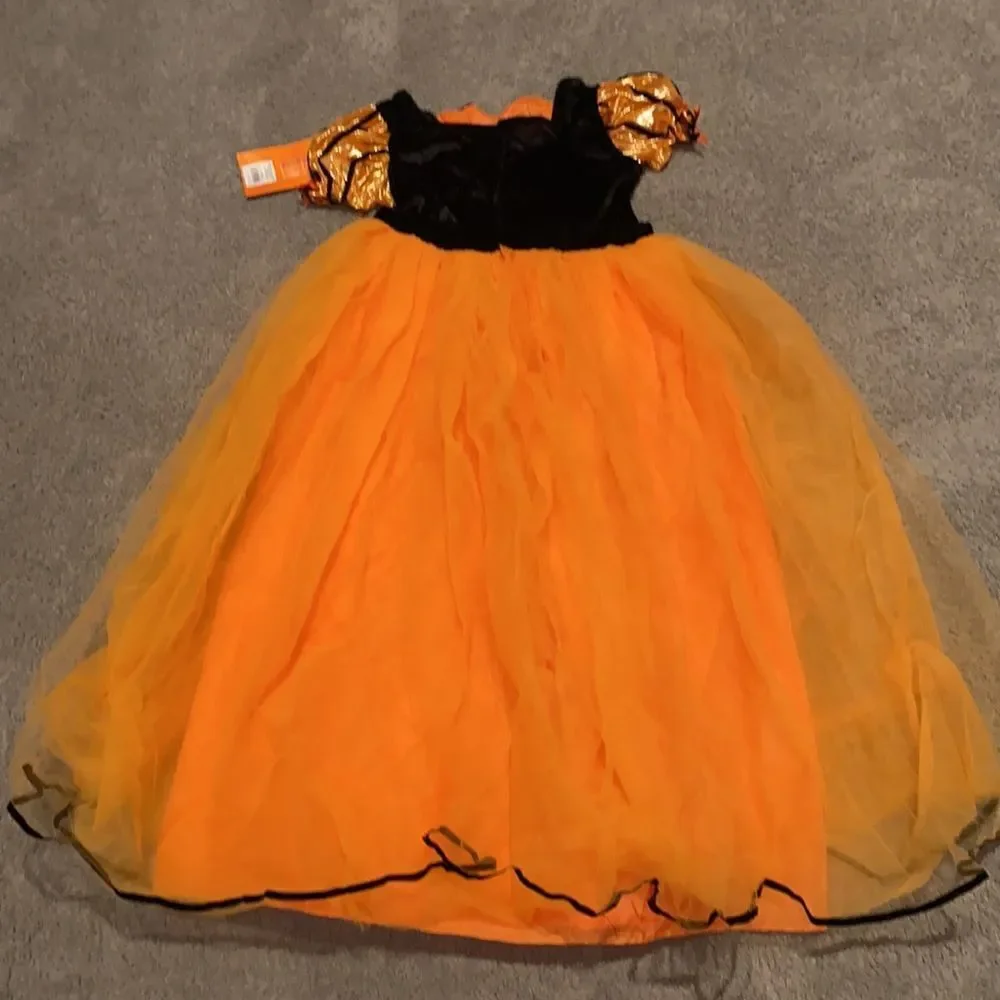 Kids Witch Halloween Costume Size L NWT